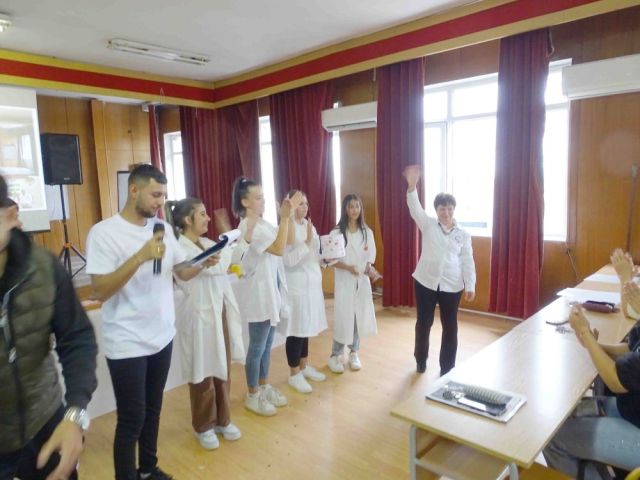 „Научни открития в света и текстила“ – открит урок, който вдъхнови!