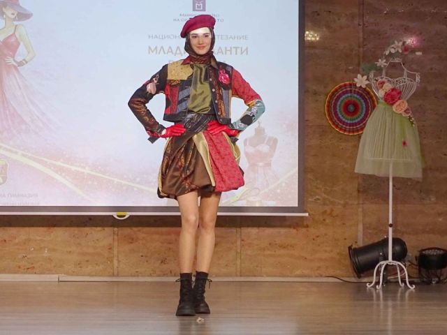 Национална награда — първо място в категория “Сръчни ръце“ за Професионална гимназия по текстил и облекло „Добри Желязков“ – гр. Сливен