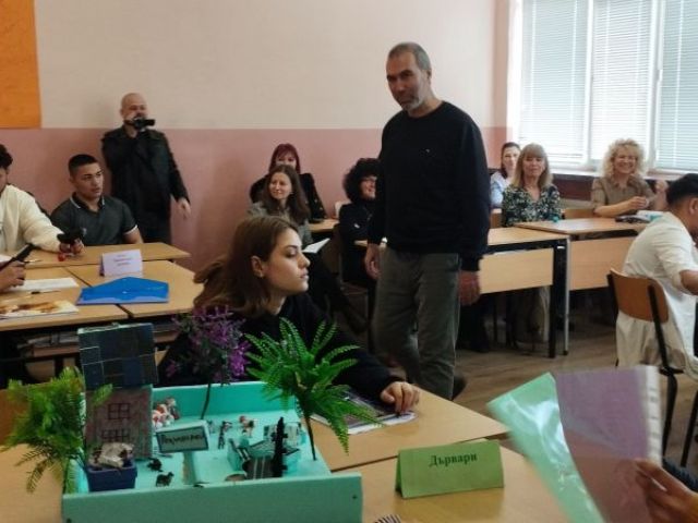 „Скицирай тайната“ – разследване между кости, мускули, спорт и изкуство
