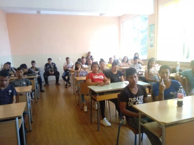 Дискусия срещи „Новото робство – трафик на хора“ [17.06.2019]