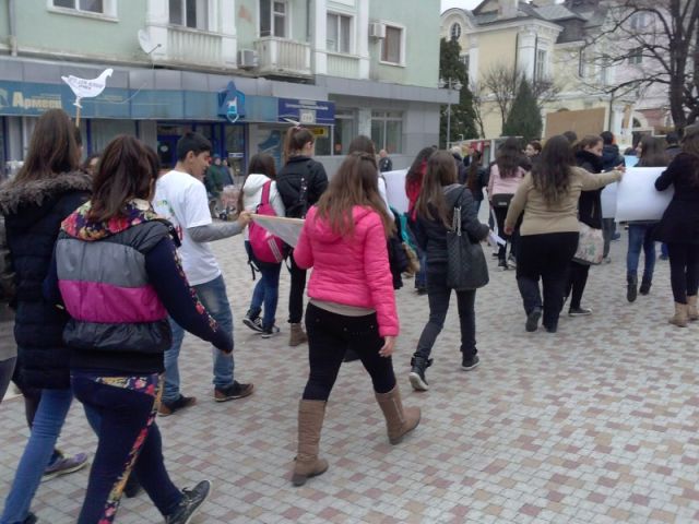 НЕ НА ДРОГАТА И НАРКОТИЦИТЕ [26.02.2016]