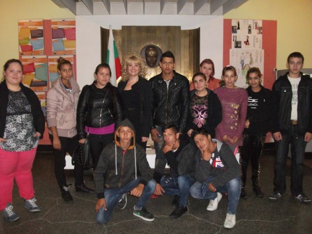Клуб „Млади възрожденци” [29.09.2015]