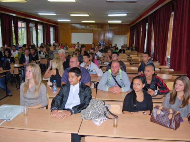 Откриване на учебната 2012/2013 година в ПГТО "Добри Желязков" - гр. Сливен [18.09.2012]