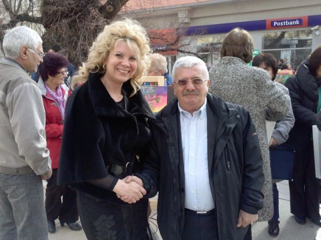 Второ място в конкурс за рисунка "Старият бряст" [20.02.2014]