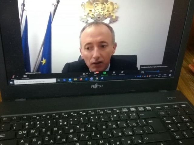 Онлайн дискусия с Министъра на образованието Красимир Вълчев [13.01.2021]