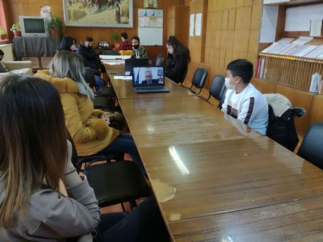 Онлайн дискусия с Министъра на образованието Красимир Вълчев [13.01.2021]