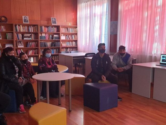 Участие на представители на родителския клуб към ПГТО „Добри Желязков“ в онлайн среща на тема: “Предпоставки и възможности за присъствено обучение – ролята на родителите“ [12.11.2021]