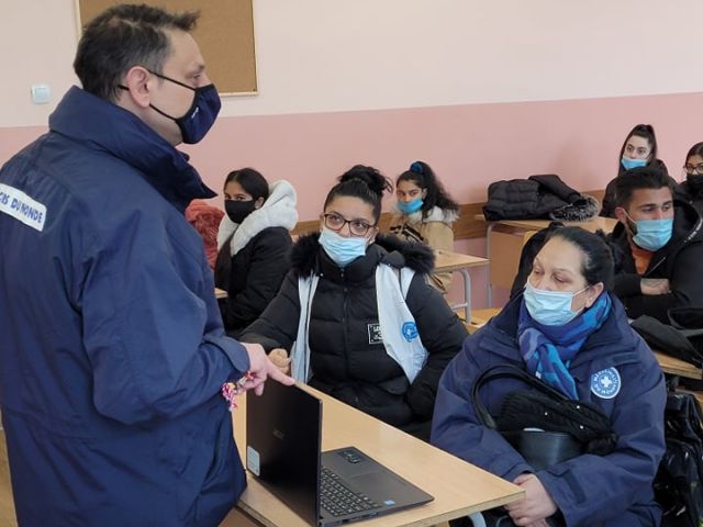 Представители на Сдружение Лекари на света се срещнаха с ученици [02.03.2022]