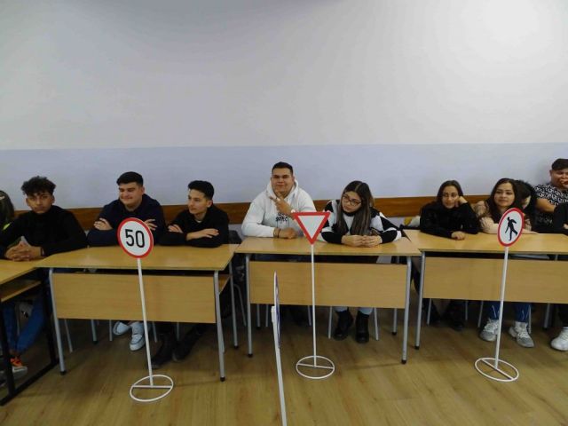 Интерактивен урок [13.02.2023]