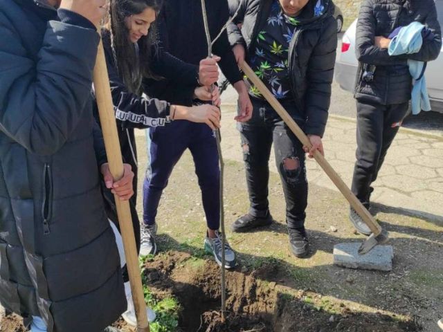 Празничната седмица [20.03.2023]