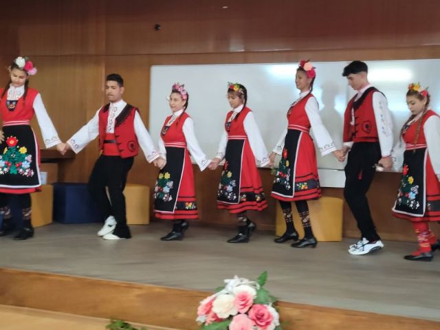 Честита Първа пролет! [21.03.2023]