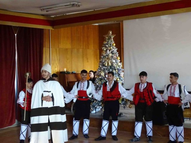 Отново е Коледа! [20.12.2023]