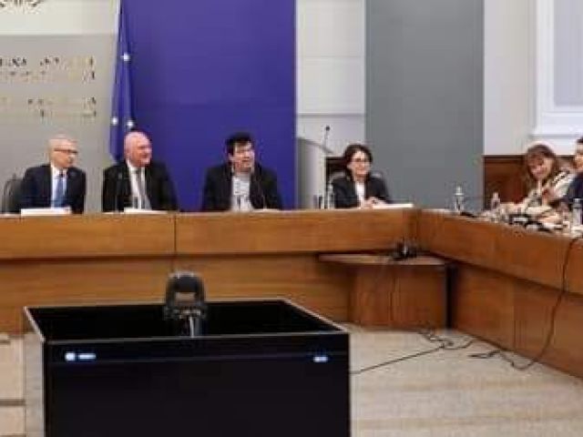Обучение и церемония за ученическите омбудсмани в мрежата на Център "Амалипе", 22 -24 февруари 2024г. [26.02.2024]