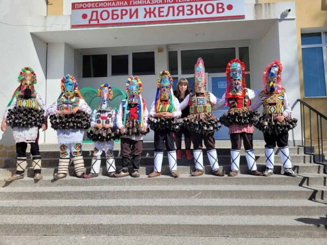 Първи училищен концерт “Преглед на изкуствата” [01.04.2024]