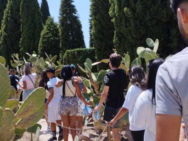 Ученическо пътуване с образователен маршрут Сливен-Варна-Сливен [28.06.2024]