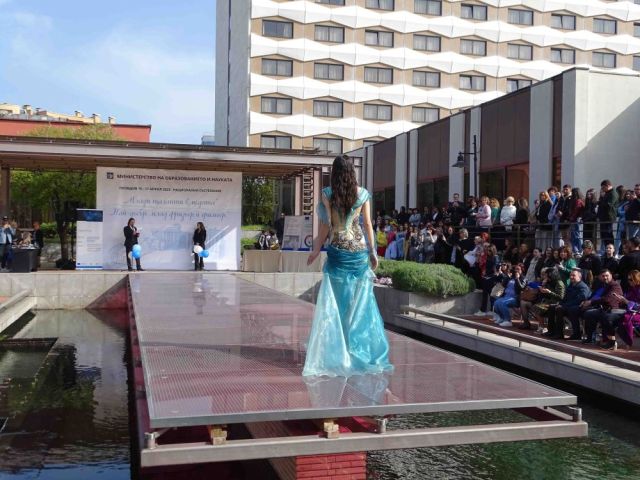 Национален конкурс „Млади таланти в модата“ [22.04.2025]