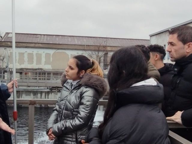 Любопитството среща науката: успехи на младите ни химици [07.04.2026]
