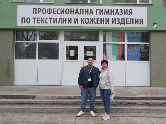 Национална награда — първо място в категория “Сръчни ръце“ за Професионална гимназия по текстил и облекло „Добри Желязков“ – гр. Сливен [20.04.2026]