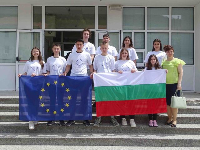 ПГТО „Добри Желязков“ отбеляза Деня на Европа с поредица от инициативи [08.05.2026]