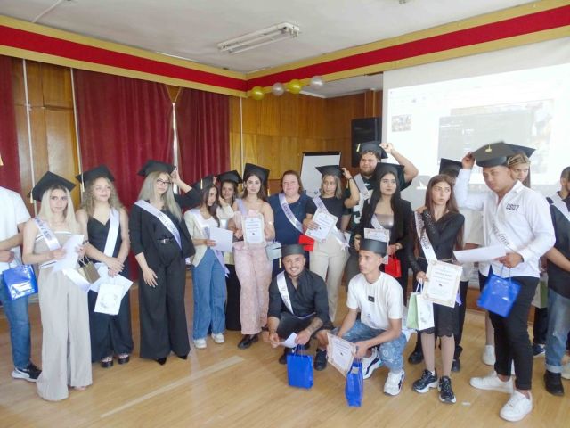 С много емоции, усмивки и вълнуващи спомени ПГТО „Добри Желязков“ изпрати своя Випуск 2026 [18.05.2026]