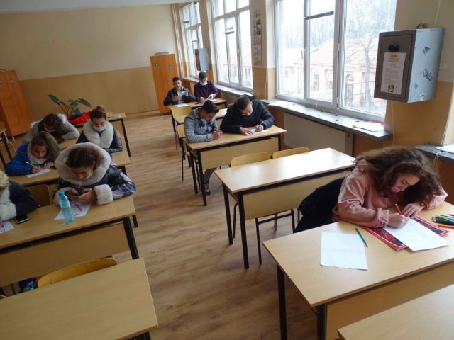 Училищен кръг за национално състезание „Млади таланти в модата“ 2020/2021 г.