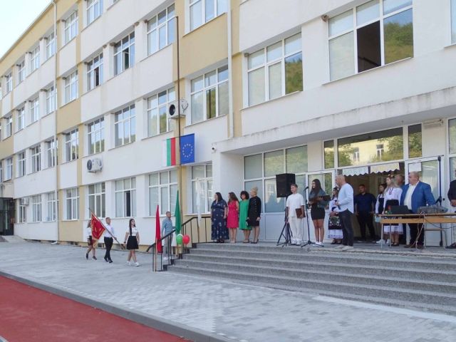 Откриване на учебната година