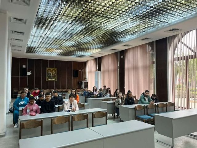 Конкурс " Природата през твоите очи"