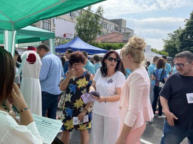 Панорама на образованието и професиите