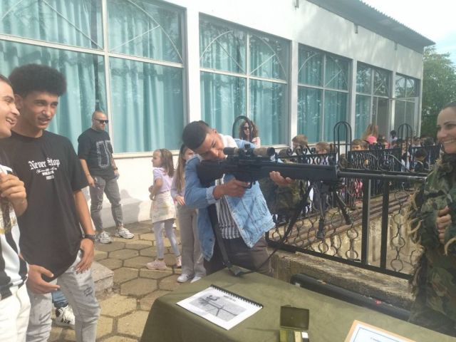 Ден на отворени врати във военно формирование 22220