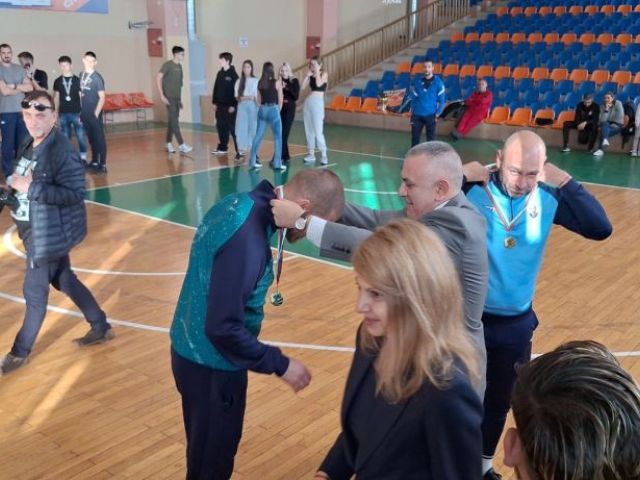 ПГТО „Добри Желязков“ триумфира с Купата на кмета и бе най-силният отбор в турнира