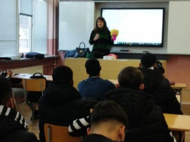 Интерактивно обучение с ученици
