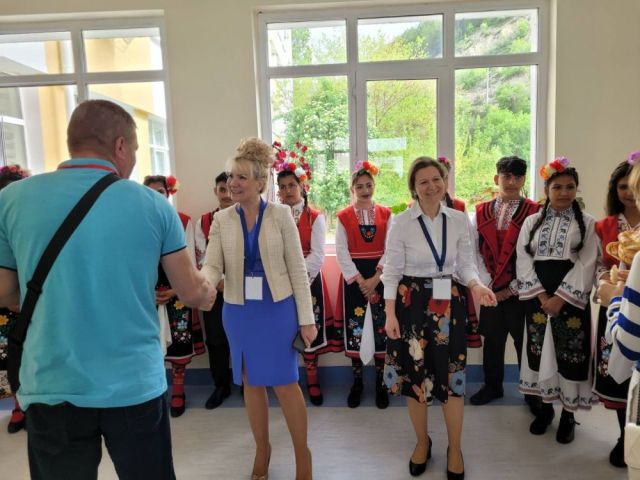 Обучение по хранене чрез използване на образователен подход, базиран на виртуална реалност