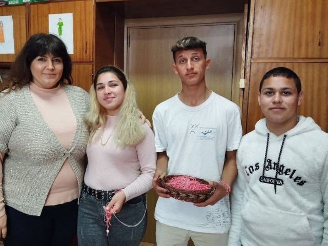Баба Марта бързала, мартенички вързала…