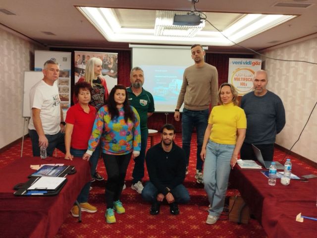 Ефективни подходи за работа с децата в риск и справяне с предизвикателствата на съвременната мултикултурна училищна среда